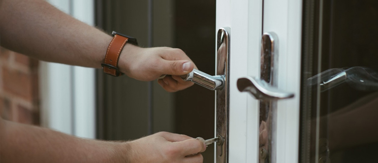 24 hour key locksmith Roseville